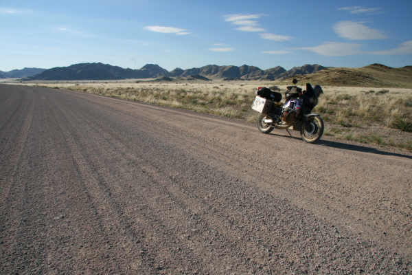 empty roads in namibia.JPG